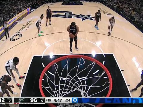 NBA常规赛:热火vs马刺第4节中文解说回放