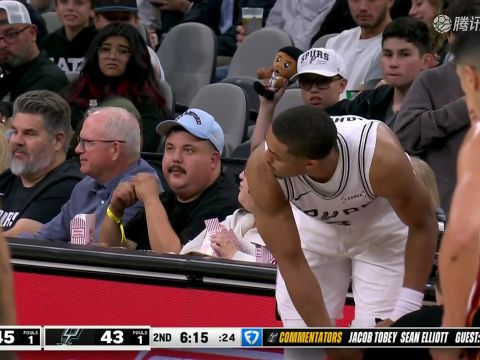 2025/26赛季NBA常规赛:热火 VS 马刺 全场回放