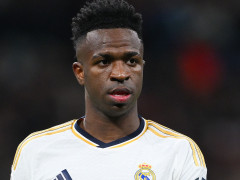 维尼修斯在道歉信中未提及阿隆索名字,外界对此质疑未平息