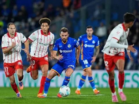 赫塔菲vs赫罗纳回放录像【2025年11月01日】