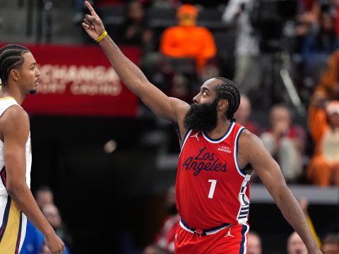 鹈鹕vs快船精华回放 莱昂纳德关键时刻极限中投压哨绝杀鹈鹕