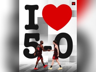 约什·吉迪率领5胜0负的公牛队以32分击败尼克斯队