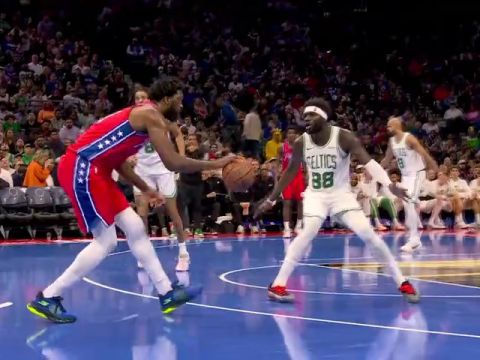 NBA杯小组赛东部B组:凯尔特人vs76人第3节英文原声回放