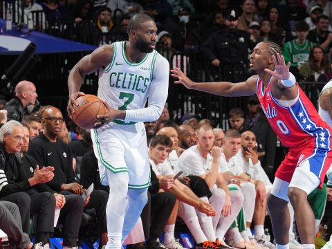 凯尔特人vs费城精华回放 布朗32分客场复仇终结76人4连胜