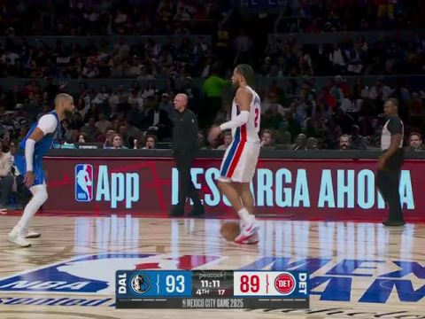 独行侠vs活塞英文原声全场回放