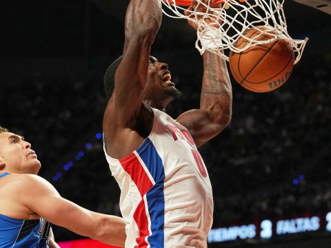 杜伦vs独行侠集锦 全场16中13高效砍下33+11+2