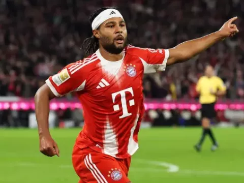 【全场回放】 拜仁慕尼黑vs勒沃库森 (胡小凡、张力)