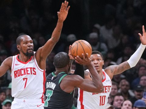 火箭128-101凯尔特人 杜兰特半场高效20分率队客场轻取凯尔特人