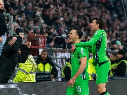 【全场回放】 圣保利vs门兴格拉德巴赫 (刘洋)