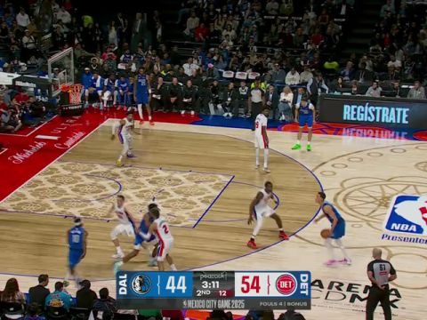 独行侠vs活塞第2节英文原声回放