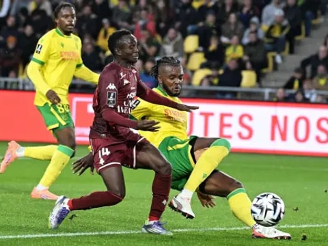 南特vs梅斯回放录像【2025年11月03日】