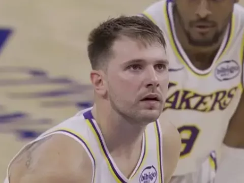 【全场回放】 湖人vs热火 (杨健、李根、苏群、佳依)