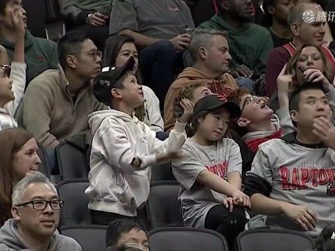 NBA常规赛：灰熊vs猛龙中文解说全场回放