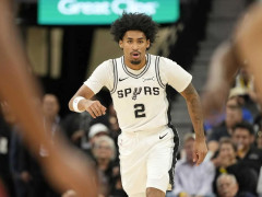 NBA常规赛马刺vs太阳 马刺官宣榜眼秀哈珀左小腿受伤本场比赛不会回归