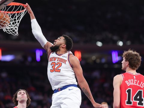 唐斯vs公牛集锦 强硬表现砍下20+15的大号两双助队取胜