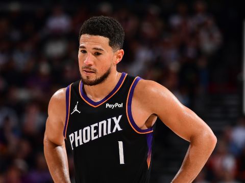 布克vs马刺集锦 串联全队轻取28分13助攻率队两连胜