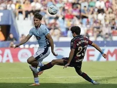 莱万特vs塞尔塔回放录像【2025年11月02日】