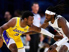 残阵湖人战胜开拓者豪取4连胜！布朗尼5分6助0失误 创湖人本赛季零失误助攻纪录