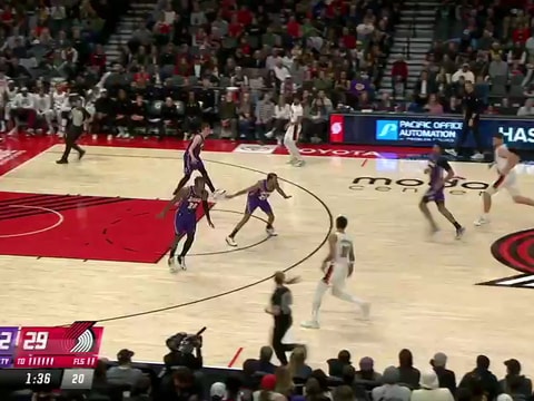 湖人vs开拓者回放录像【2025年11月04日】