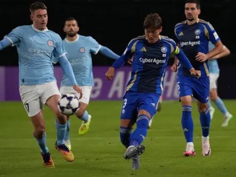 町田泽维亚vs墨尔本城回放录像【2025年11月04日】