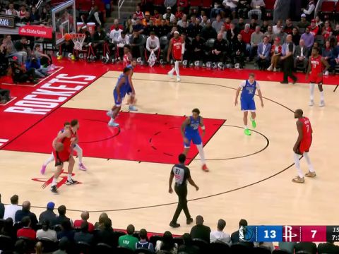 NBA常规赛：独行侠vs火箭第1节中文解说回放