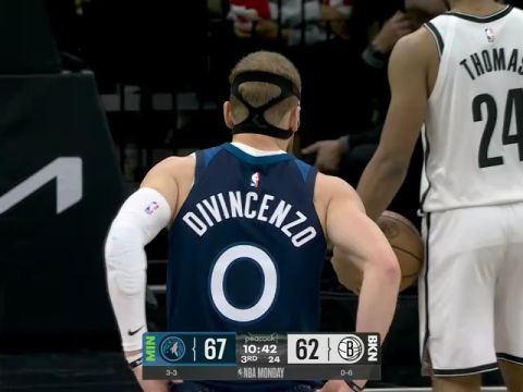 森林狼vs篮网第3节英文原声回放