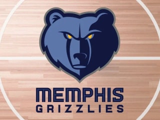 贾·莫兰特禁赛归来，在灰熊队紧张气氛中保持沉默