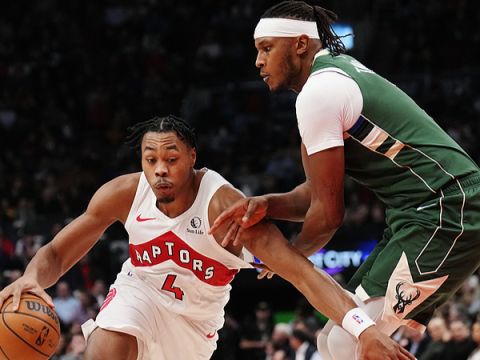 斯科蒂-巴恩斯vs雄鹿集锦 全场23+6内外两开花武器库日渐丰富