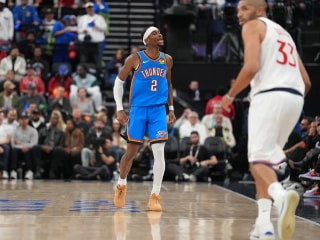 雷霆队的谢伊·吉尔杰斯-亚历山大凭借对阵快船的出色表现，在这份NBA历史榜单上超越了奥斯卡·罗伯特森