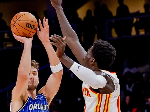 魔术112-127老鹰 里萨谢21+4班凯罗空砍两双老鹰6人上双拆穿魔术