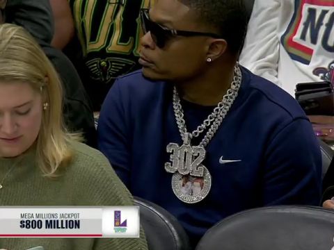 NBA常规赛：黄蜂vs鹈鹕第1节英文原声回放