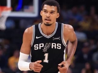 今天湖人对阵马刺的比赛在哪个频道播出？比赛时间、电视转播表以及在线直播观看方式（周四NBA比赛）