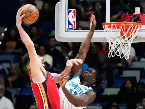 黄蜂112-116鹈鹕 阿尔瓦拉多关键三分逆转战局帮助球队取得赛季首胜