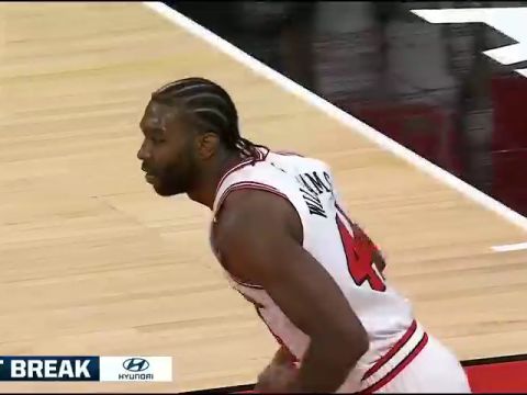 76人vs公牛第2节英文原声回放