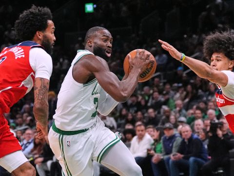 奇才vs凯尔特人精华回放 布朗35分率领凯尔特人送奇才六连败