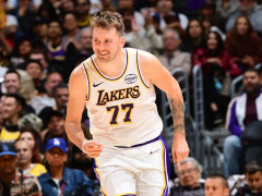 缺少詹姆斯和里夫斯！东契奇率湖人战胜马刺升至西部第二，距离雷霆仅差一个胜场