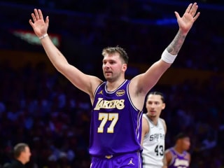 卢卡·东契奇向NBA发出“巨大”警告，湖人在没有勒布朗·詹姆斯的情况下蓬勃发展