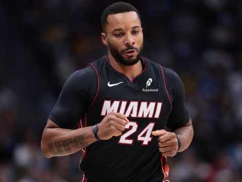 鲍威尔vs掘金集锦 外线神准砍下23分无力回天