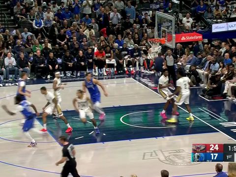 弗拉格vs鹈鹕集锦 20分9篮板双手灌筐势大力沉