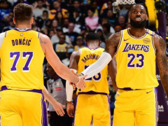 美记：詹姆斯预计11月中旬迎来赛季首秀，湖人首发确定为东契奇、里夫斯、八村塁、詹姆斯、艾顿