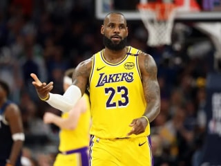 勒布朗·詹姆斯接近从坐骨神经问题中恢复，即将回归湖人队