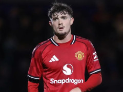 曼联17岁小将入选澳大利亚国家队