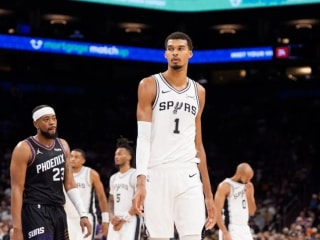 马刺力求反弹，炙手可热的火箭来访参加NBA杯