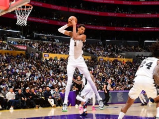 维克托·文班亚马已经改变了NBA球队的比赛计划——以及未来