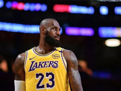 湖人主帅：詹姆斯已经与教练团队完成一对一训练，球队正在考虑让他去G联盟训练