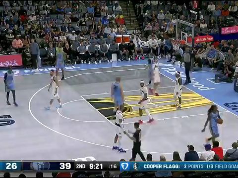 NBA杯小组赛东部B组：独行侠vs灰熊第2节英文原声回放