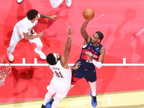 萨尔vs骑士集锦 20分4篮板4助攻表现在线