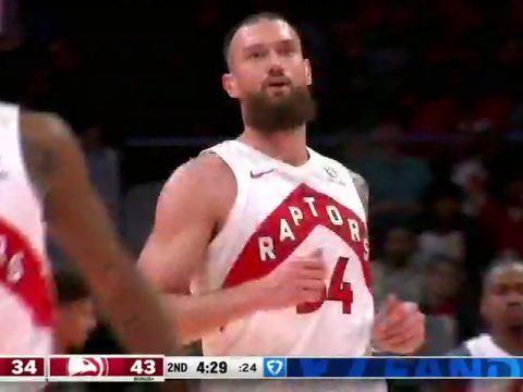 NBA杯小组赛东部A组：猛龙vs老鹰第2节英文原声回放