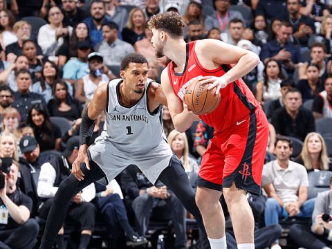 火箭110-121马刺 文班亚马22+8申京空砍25+9+8