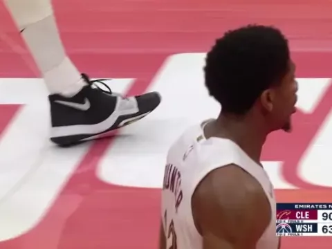 【全场回放】 奇才vs骑士 (刘沛元)